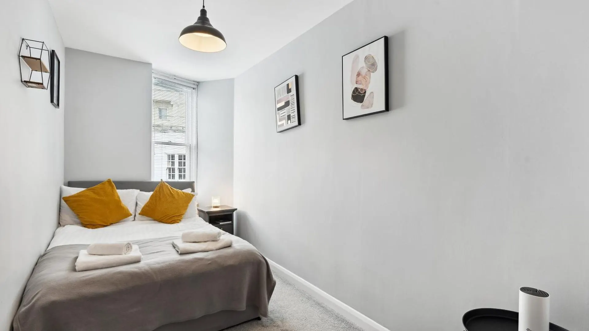 'Bright Gem By The Sea' Premium Central 2 Bedroom Flat Brighton
