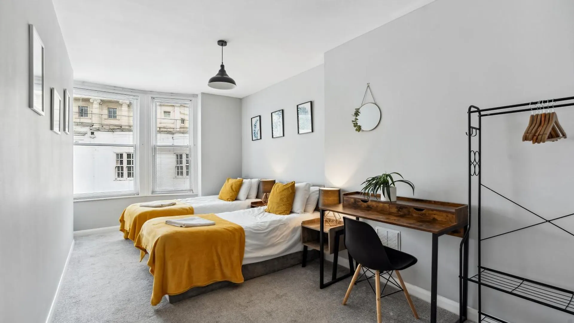 Apartman 'Bright Gem By The Sea' Premium Central 2 Bedroom Flat Brighton